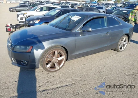 2012 Audi A5 2.0T Premium z USA, uszkodzony, nr VIN WAULFAFR0CA005105